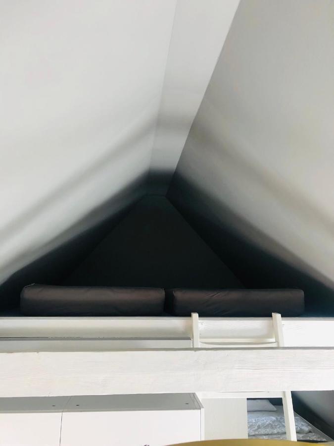 Riverview Loft In Central 헤르초게나우라흐 외부 사진