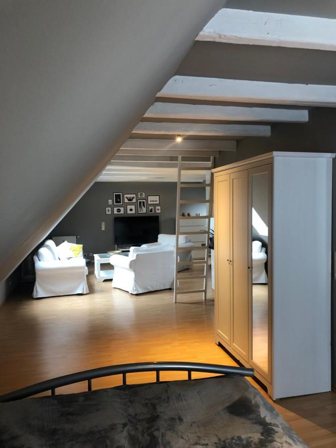 Riverview Loft In Central 헤르초게나우라흐 외부 사진