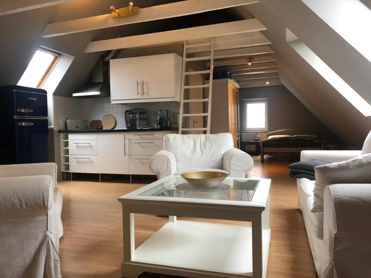 Riverview Loft In Central 헤르초게나우라흐 외부 사진