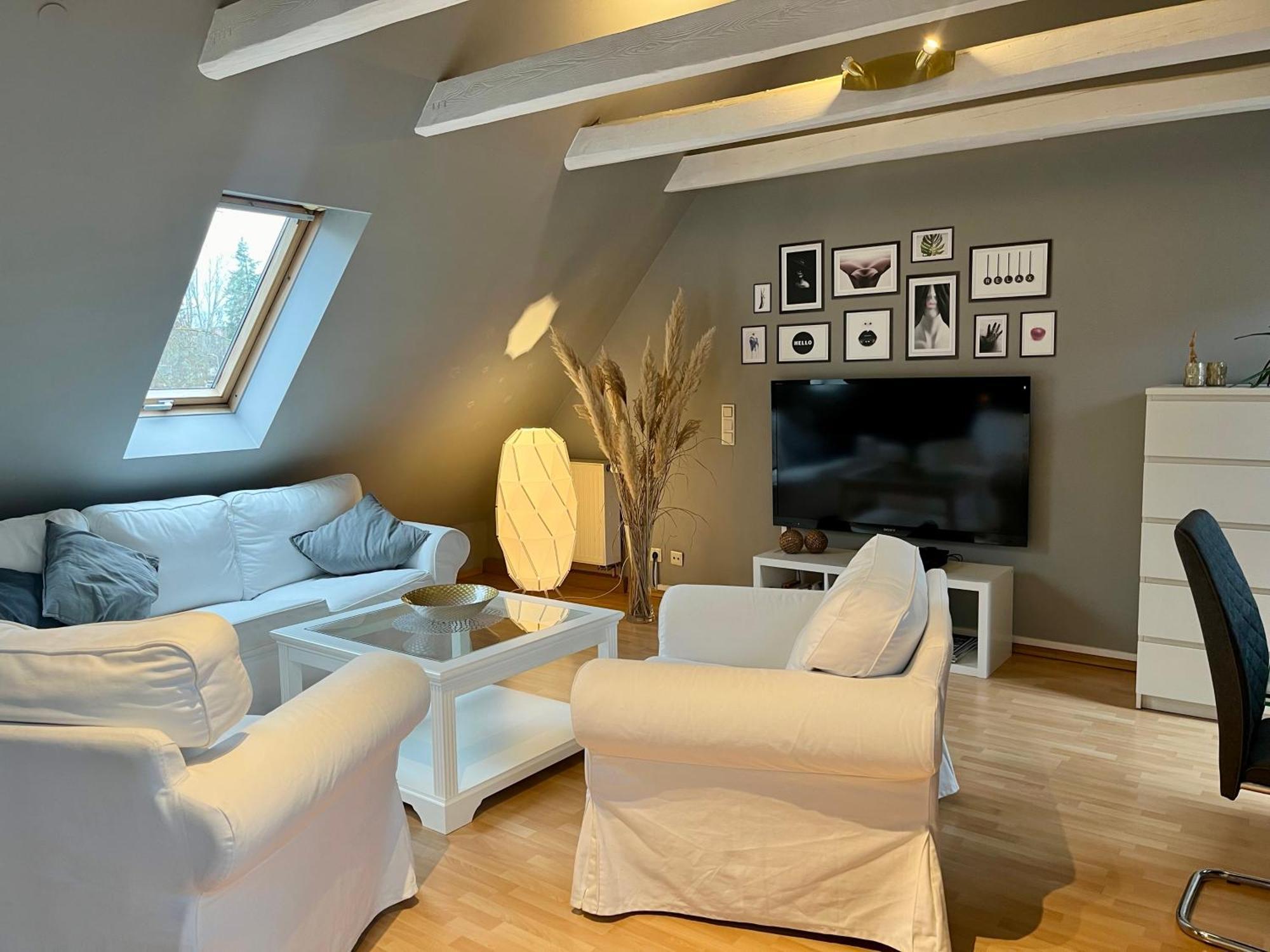 Riverview Loft In Central 헤르초게나우라흐 외부 사진