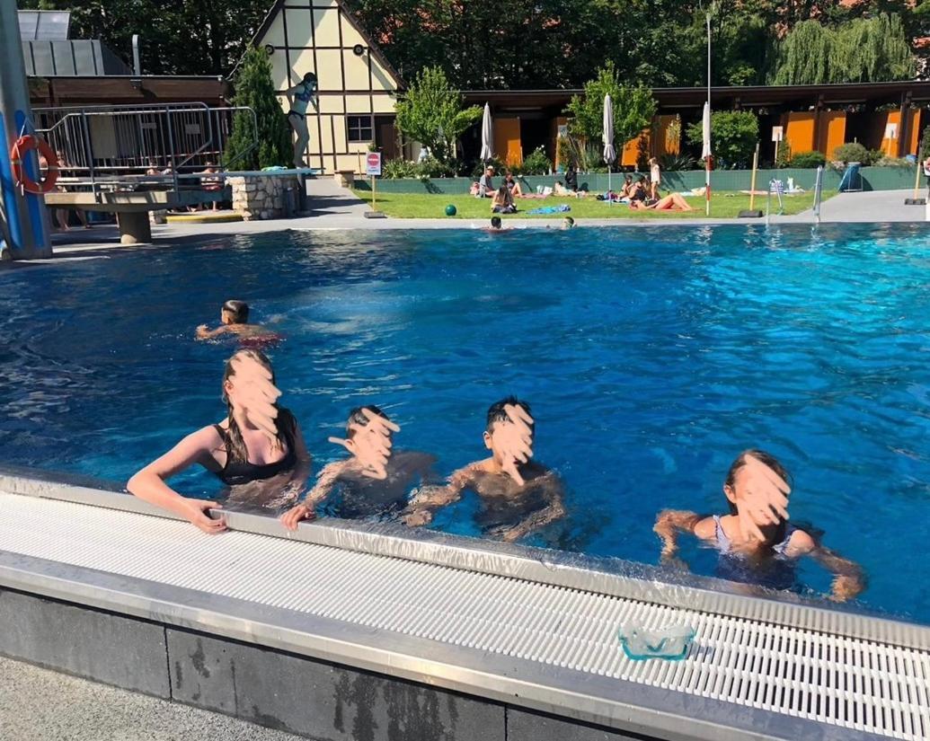 Riverview Loft In Central 헤르초게나우라흐 외부 사진